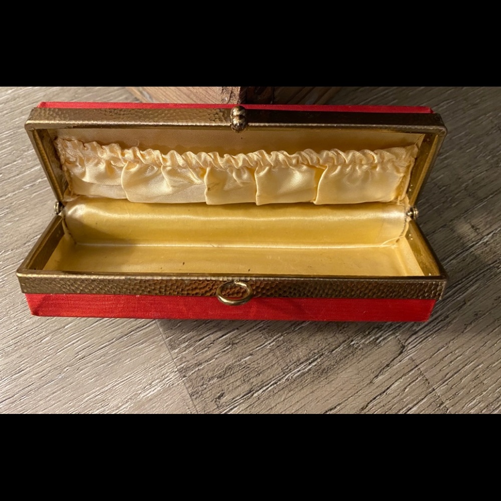 Lipstick Clutch